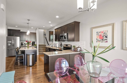 West Des Moines House | The Glenda! Sassy West Glen Home + Garage + TVs + WiFi + Electric Fireplace