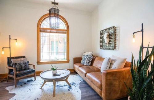 Five Points Apartment | The Grand Curtis - Curtis Park Club - RiNo