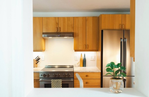 Gunbarrel House | The Green House - Spacious, modern, pool