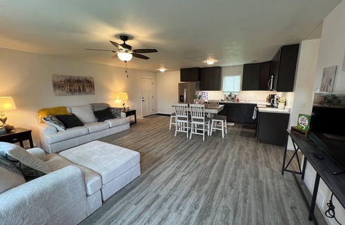 Corydon House | The Haven Oasis. Brand new 3 bed 2 bath pet friendly space on brand new street