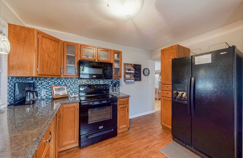 Cheyenne House | The Hobbs House - perfect family getaway!