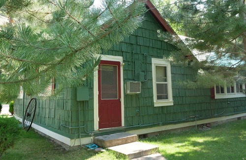 New Meadows Cabin | "The Homestead"- Cabin 7