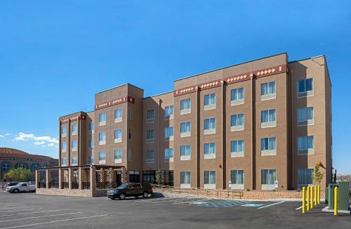 Sunland Park Hotel | The Hotel at Sunland Park Casino El Paso, an Ascend Collection Hotel