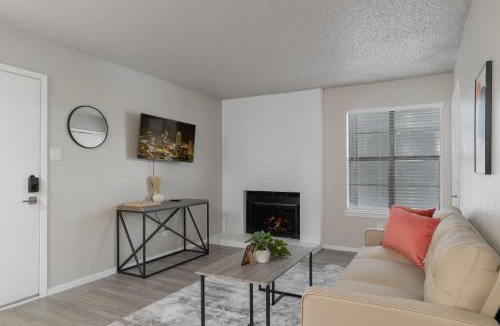 North Arlington Apartment | The Landry 214 Spacious and Cozy 1 Bedroom 1bth