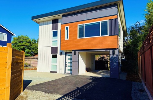 White Center House | The Laylow Residence: 12 mins to SEA ✈️ and Downtown Seattle