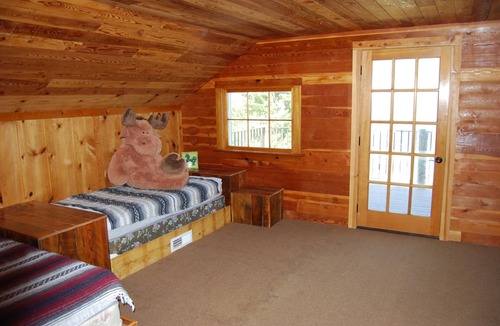 Okanogan County Cabin | The Lodge at Palmer Lake - waterfront