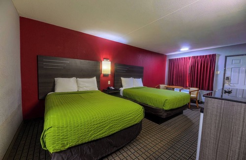 Wichita Falls Hotel | THE LODGE AT THE FALLS