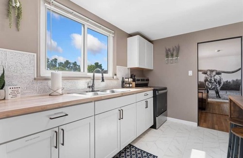Cheyenne Apartment | The Longhorn Hideout