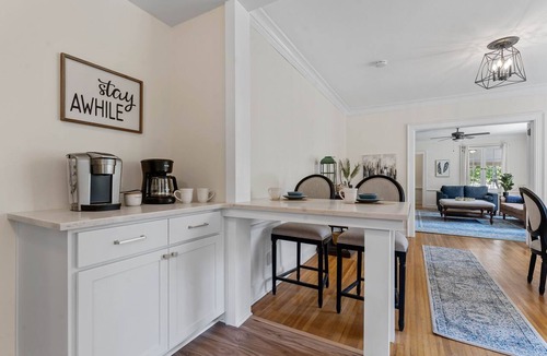 Manito Apartment | The Lorraine on Manito Park