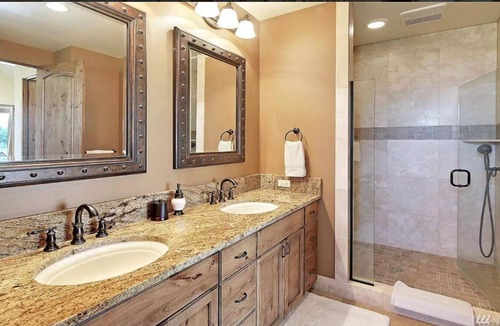Desert Aire House | The M Lodge. Luxury vacation or corporate retreat in Desert Aire.