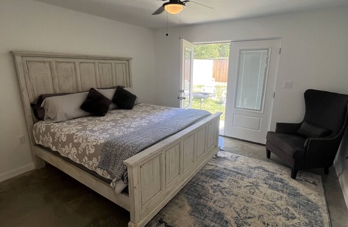 Jonesville House | “The Magnolia Inn” A comfortable, clean, & cozy stay