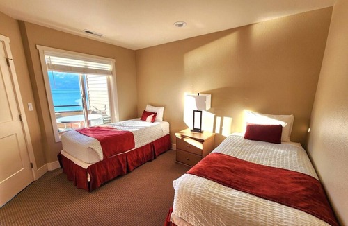 Wapato Point Condo | The Most Prime Spots On Lake Chelan. The Best Place to Enjoy The Chelan Valley!