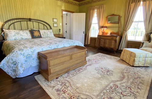 Jonesboro House | THE PEDERSON HOME, Historical home in beautiful Bosque County, Texas.