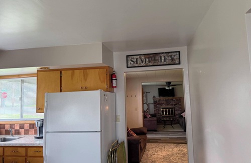 Coulee City House | The Peterson House- A charming 3-bed 2 Bath house in downtown Coulee City