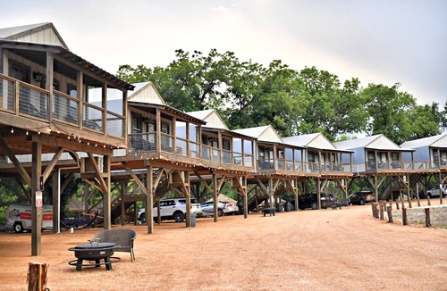 Sutherland Springs Cabin | The place you have been looking for! Brand new Cabin on gorgeous Creek! - RC4