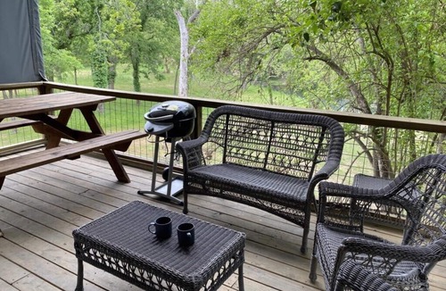 Sutherland Springs Cabin | The place you have been looking for! Brand new Cabin on gorgeous Creek! - RC9