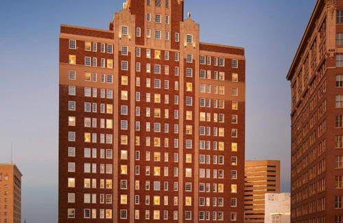 Downtown El Paso Hotel | The Plaza Hotel Pioneer Park