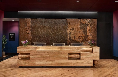 Ballpark Hotel | The Rally Hotel at McGregor Square