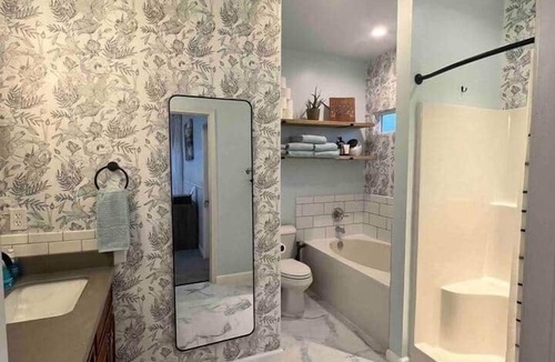 Stillwater House | The Stillwater Cottage