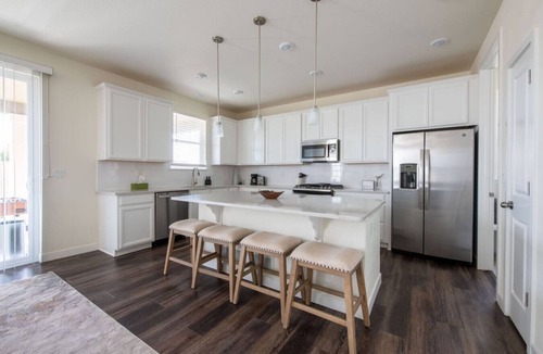 Brighton House | The Stylish Stay | Chic Newly Built Retreat