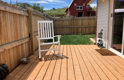 Livermore Cabin | The Sweetheart Cabin. A Charming 1-bedroom cabin with a super comfy bed!