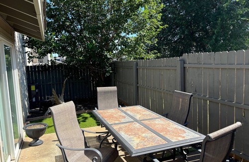 Oklahoma City House | The Twisted Tumbleweed - Spacious 3-bedroom townhome near Lake Hefner in OKC
