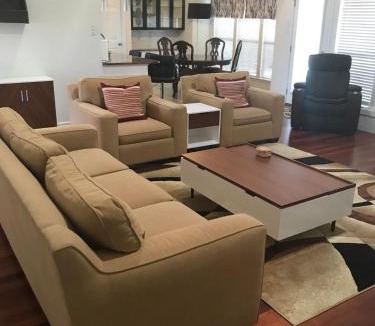 San Antonio House | The Ultimate Staycation