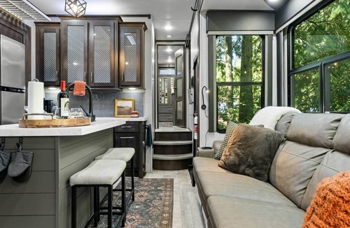 Sequim House | The "Waldorf Astoria of RVs" A Five-Star Forest Escape