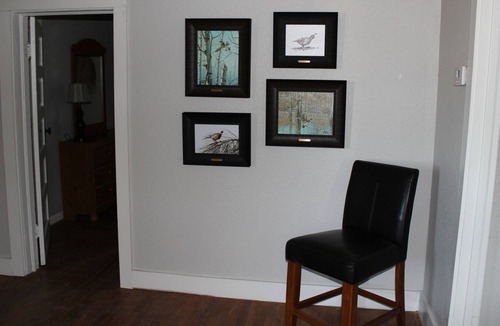 Tulia House | The Yellow House on Tule Creek with Room for your Horses!