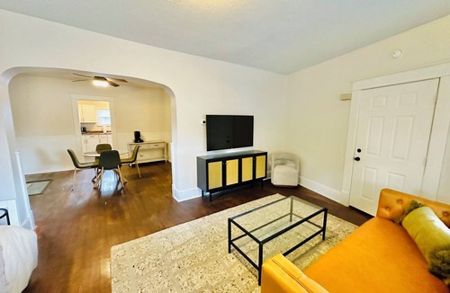 Marion Apartment | This apartment sits across the street from the school