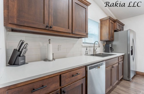 Central Oklahoma City House | This house is a 3 bedroom(s), 2 bathrooms, located in The Village, OK.