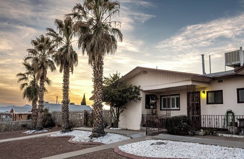 Biggs Field House | This house is a 3 bedroom(s), 2 bathrooms, located in El Paso, TX.