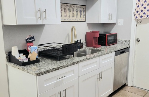 Southside House | This is a cozy Military/USA themed home by Lackland AFB . 4 Bedroom, 1 Bath.