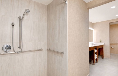 Park Central Hotel | This Place Has Everything for a Great Trip! 3 Units, Outdoor Pool, Pets Allowed!