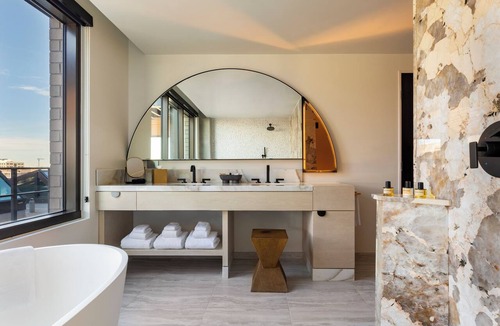 LoDo Hotel | Thompson Denver, by Hyatt
