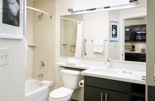 Westchase House | Three Comfy Suites, Close to Attractions