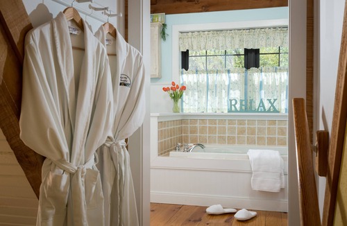 Bonnerdale Bed & Breakfast | Tiffanys Bed & Breakfast
