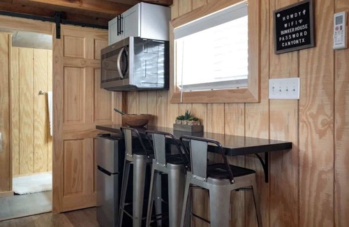 Canyon House | Tiny Home Sleep 4 PALO DURO CANYON Base Camp WTAMU