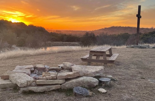 Graham RV Rental | Top of the Dam Group Campground at Lake Godstone