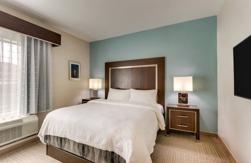 North Shore Hotel | TownePlace Suites by Marriott Houston I-10 East