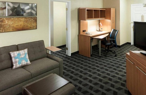 North Arlington Hotel | TownePlace Suites Dallas Arlington North