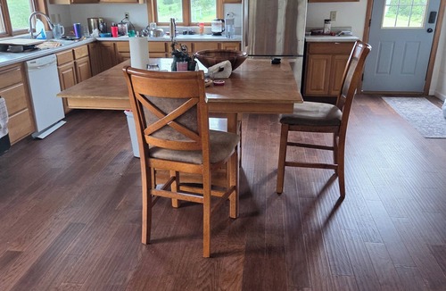 Dakota County House | Tranquil 2-bedroom farmhouse with AC in charming Hubbard west edge of Landmand