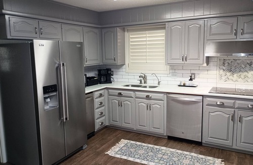 Lubbock House | Tranquil 2-bedroom next to Remington Park, conveniently close to Loop 289