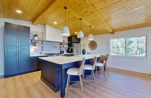 Alto Cabin | Tranquil 3-bedroom cabin with AC in charming Alto