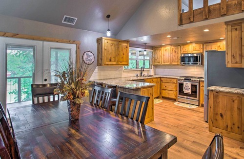 Palo Pinto House | Tranquil Palo Pinto Home w/ Deck + Boat Dock!