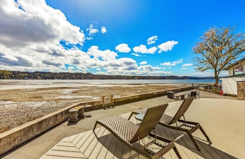 Belfair House | Tranquil Waterfront Home Private Hot Tub