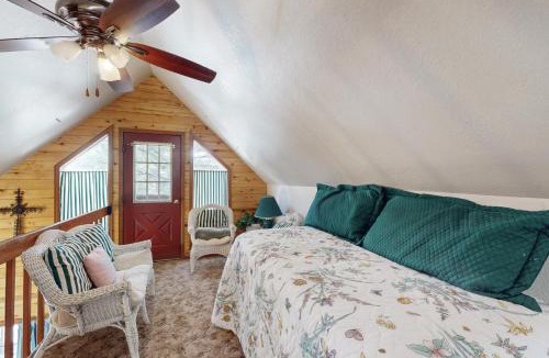 Westcliffe House | Tranquil Wet Mtn Cabin w/Views on 3 Acres!