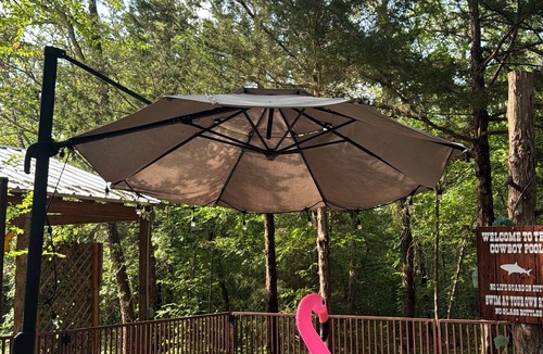 Valley View House | Tranquility Cabin - experience the wild wonders of Oak Meadow Ranch