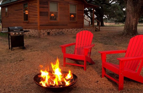 Cat Spring Cabin | Tranquility Cabin Surrounded By Live Oak Trees With A Fabulous Hot Tub!