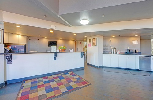 Wichita Falls Hotel | Travelers inn by OYO Wichita Falls